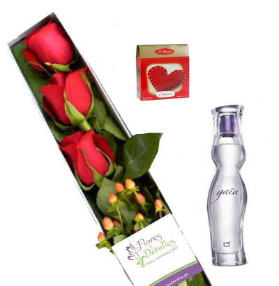 Caja con 3 rosas y Gaia