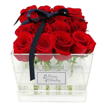 A23 Caja Acrílica 16 rosas