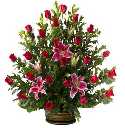 A32 Arreglo con 24 Rosas